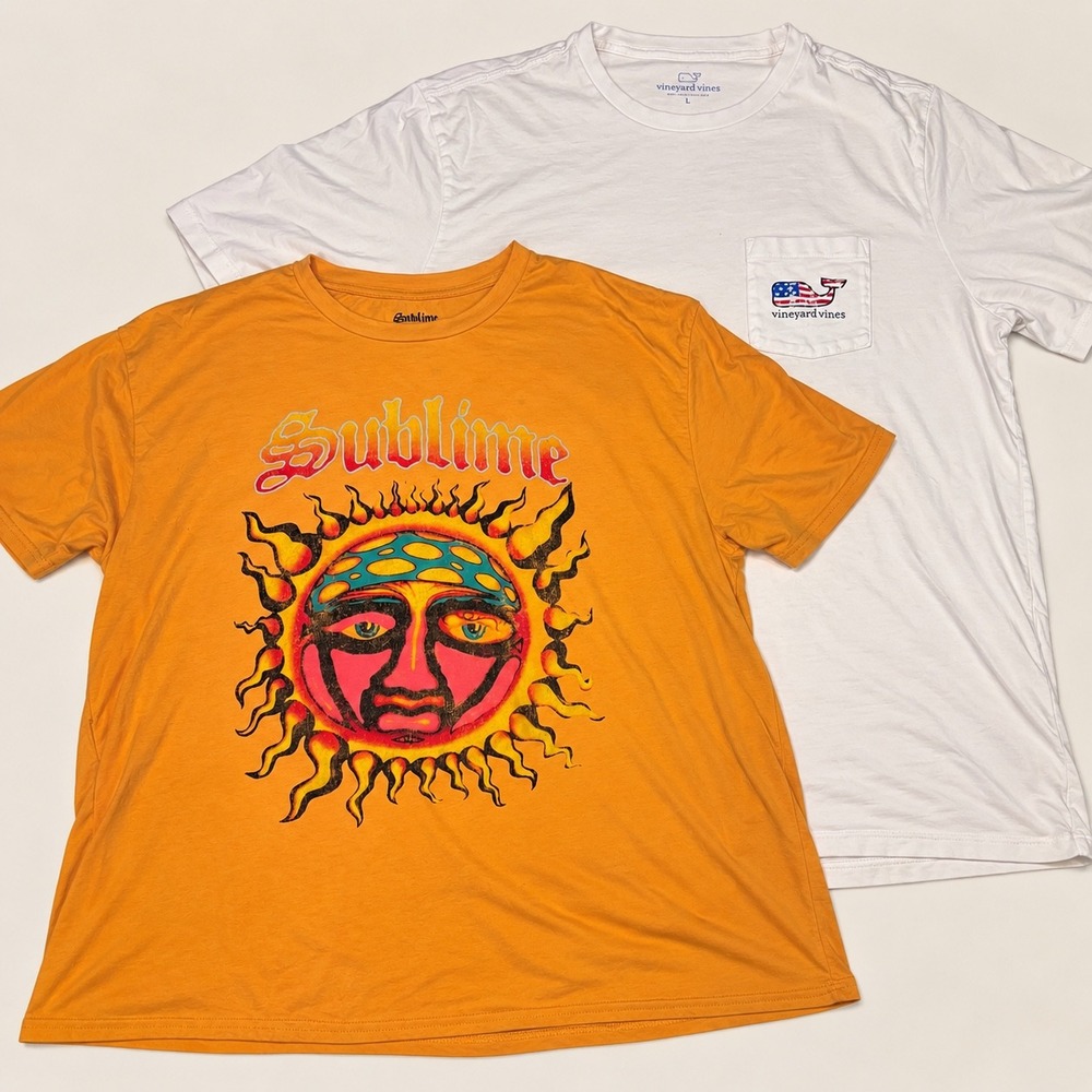 Sublime Sun Graphic Tee & Vineyard Vines USA Whale Pocket T-Shirt Bundle Large